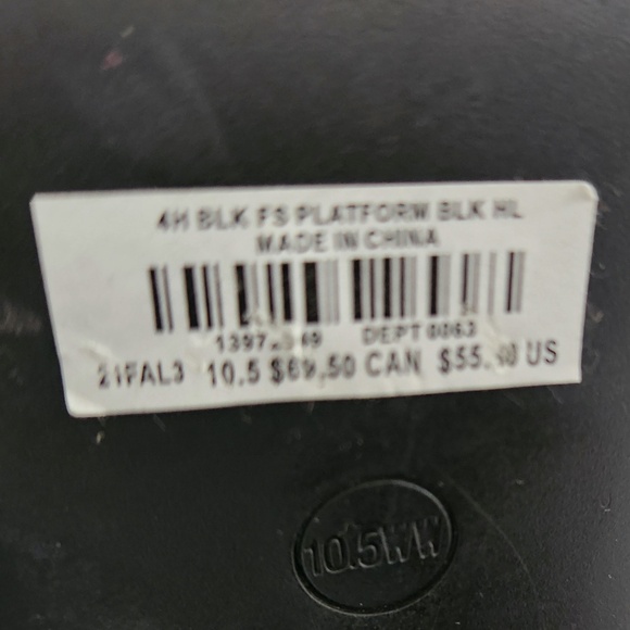 Women's Torrid Faux Black Suede w Ankle Strap Block Heel Platform Shoes 10.5 ww - Picture 7 of 15